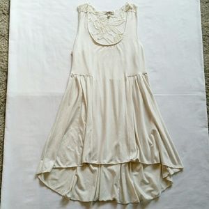 Sleeveless swing dress